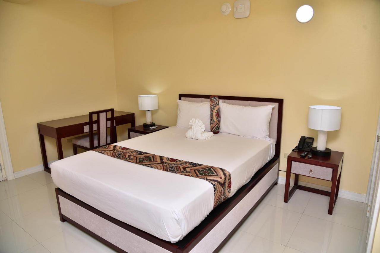 Hotel Grand A View Montego Bay Zewnętrze zdjęcie