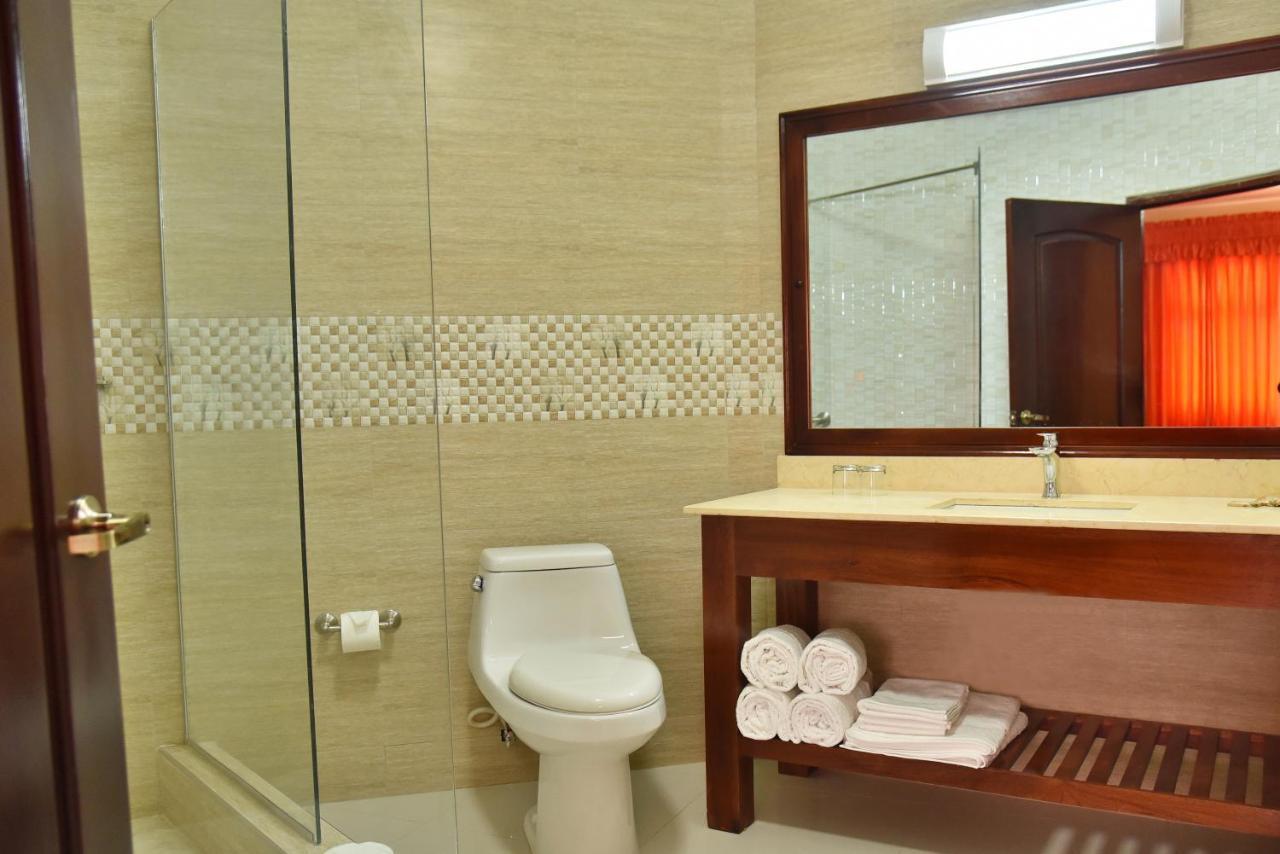 Hotel Grand A View Montego Bay Zewnętrze zdjęcie